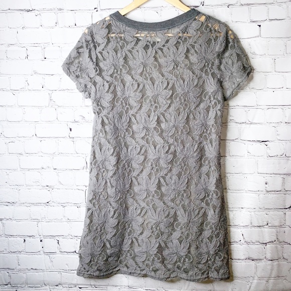 ANTHRO PAPER CRANE Floral Lacey Gray SS Top S - Picture 3 of 4